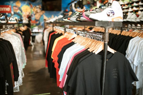 Casquettes femmes : l'accessoire chic pour chaque journée